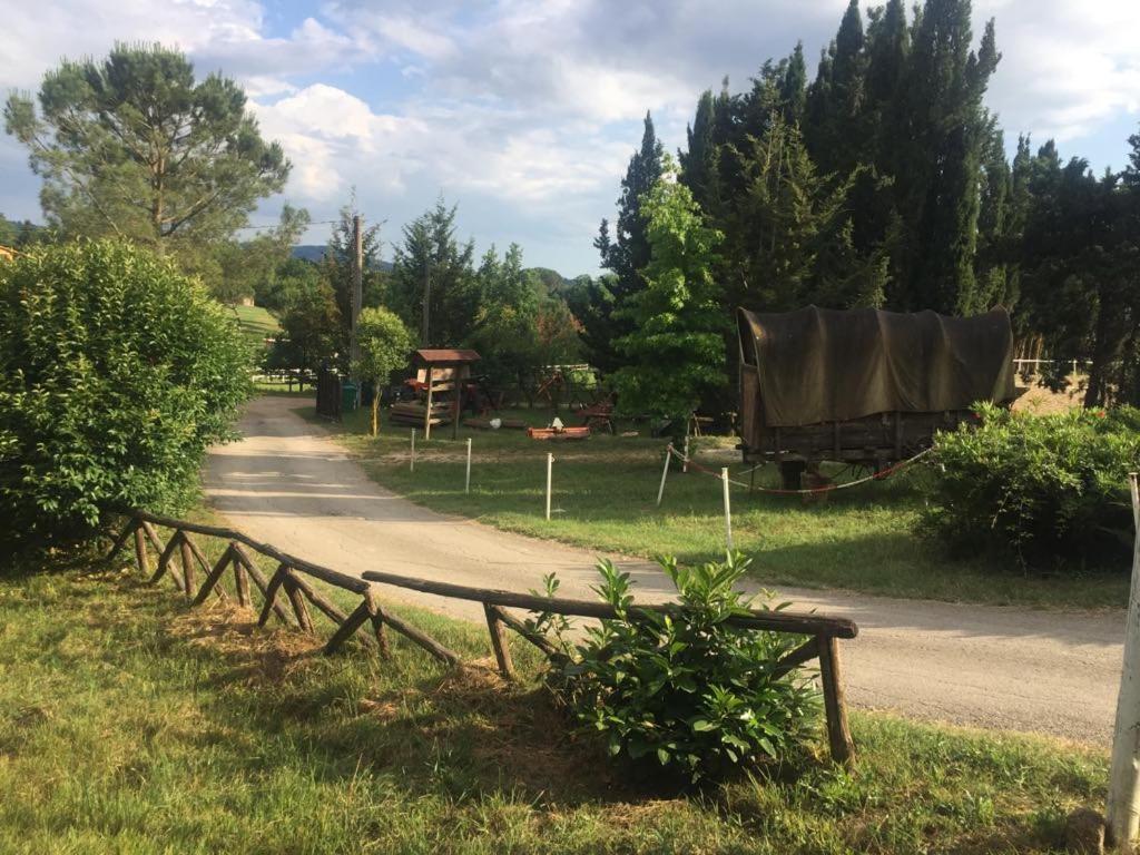 Casale Sant'Elia Bed & Breakfast Capranica Luaran gambar